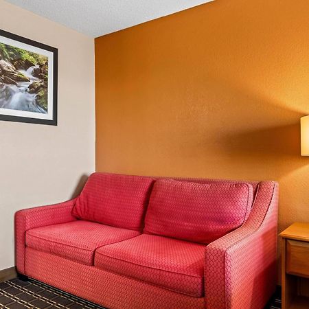 Days Inn By Wyndham Black River Falls - Access To Atv Trail Exterior photo