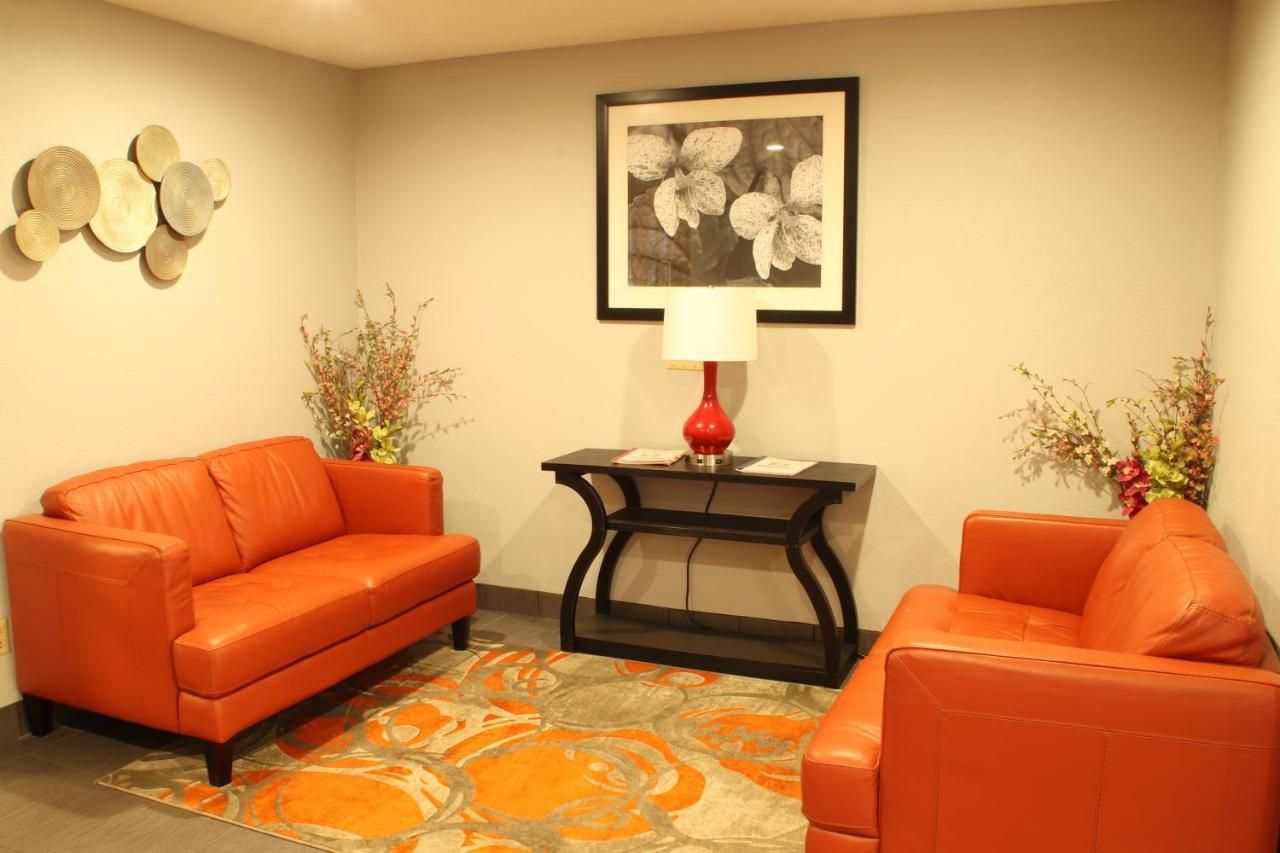 Days Inn By Wyndham Black River Falls - Access To Atv Trail Exterior photo